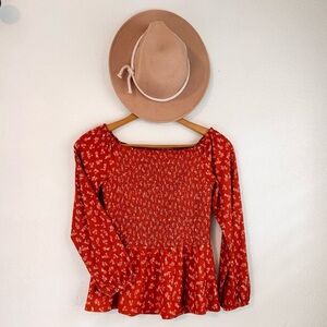 Kaileigh Hanford Off Shoulder Smocked Knit Top SIZE Small NWT